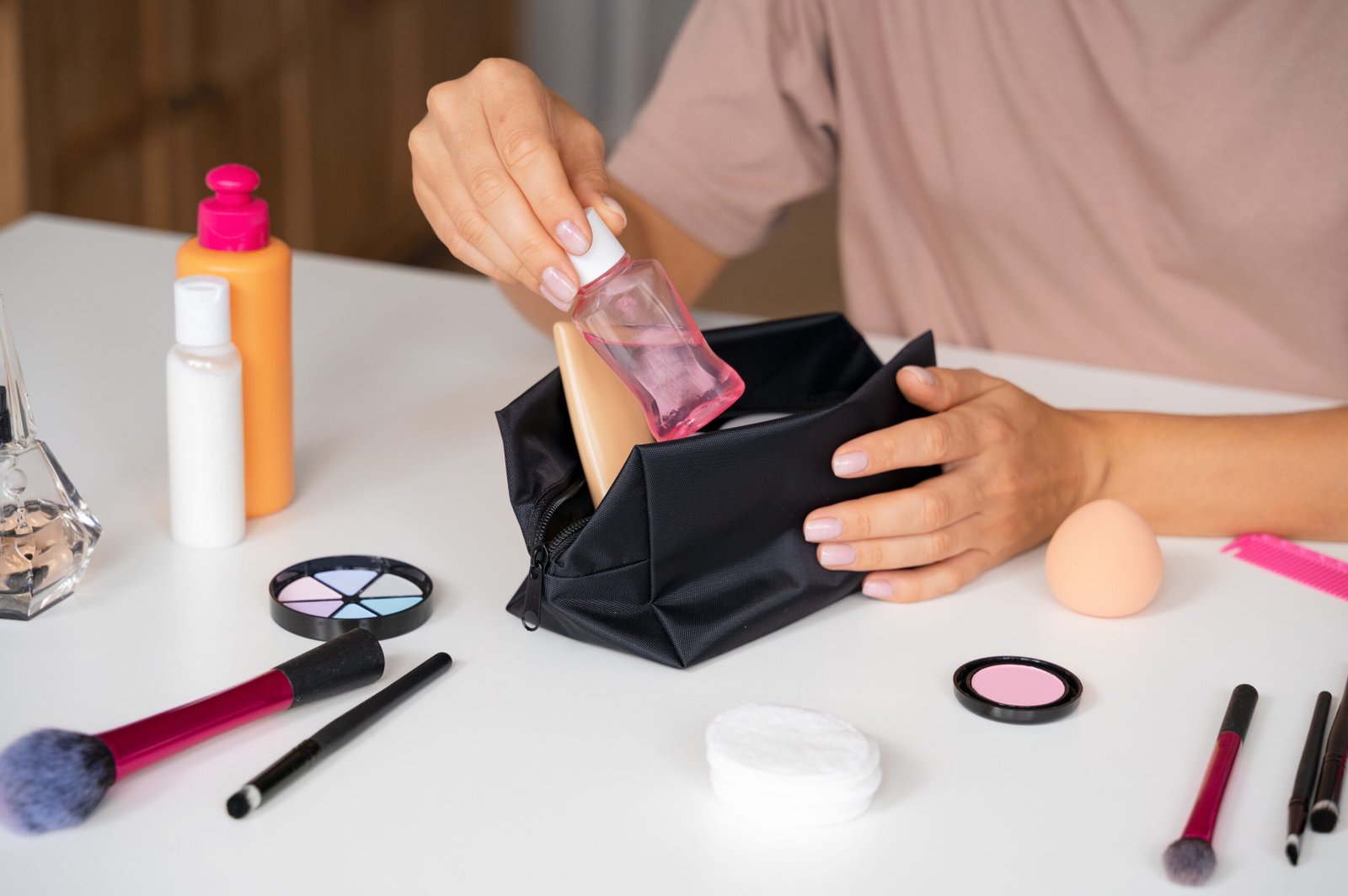 Como montar um kit de maquiagem completo para iniciantes 